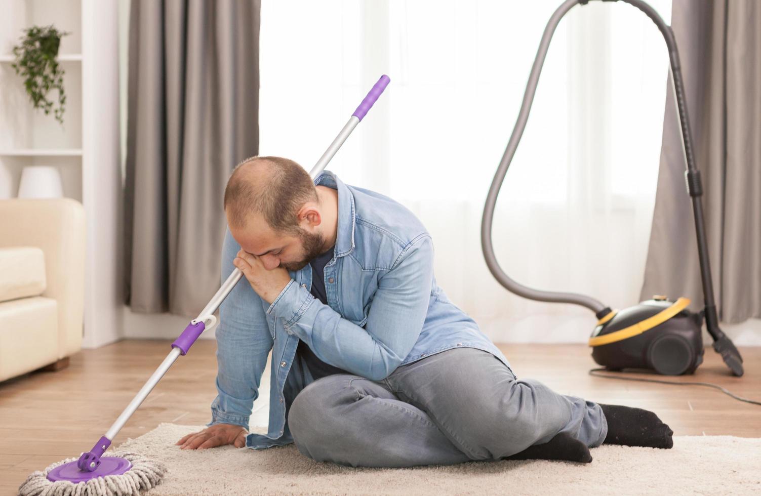 Domestic Bliss: How to Get Your Husband to Help in Housework?