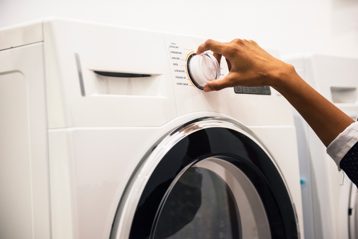 4 Steps to Clean the Condenser of a Dryer