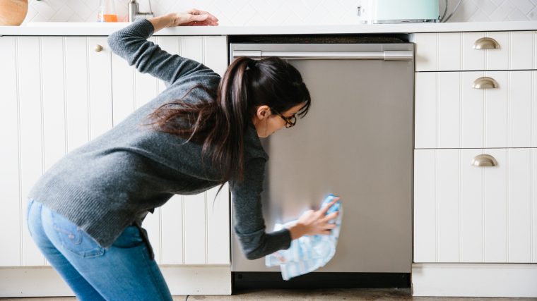 How to Keep Your Kitchen Clean?
